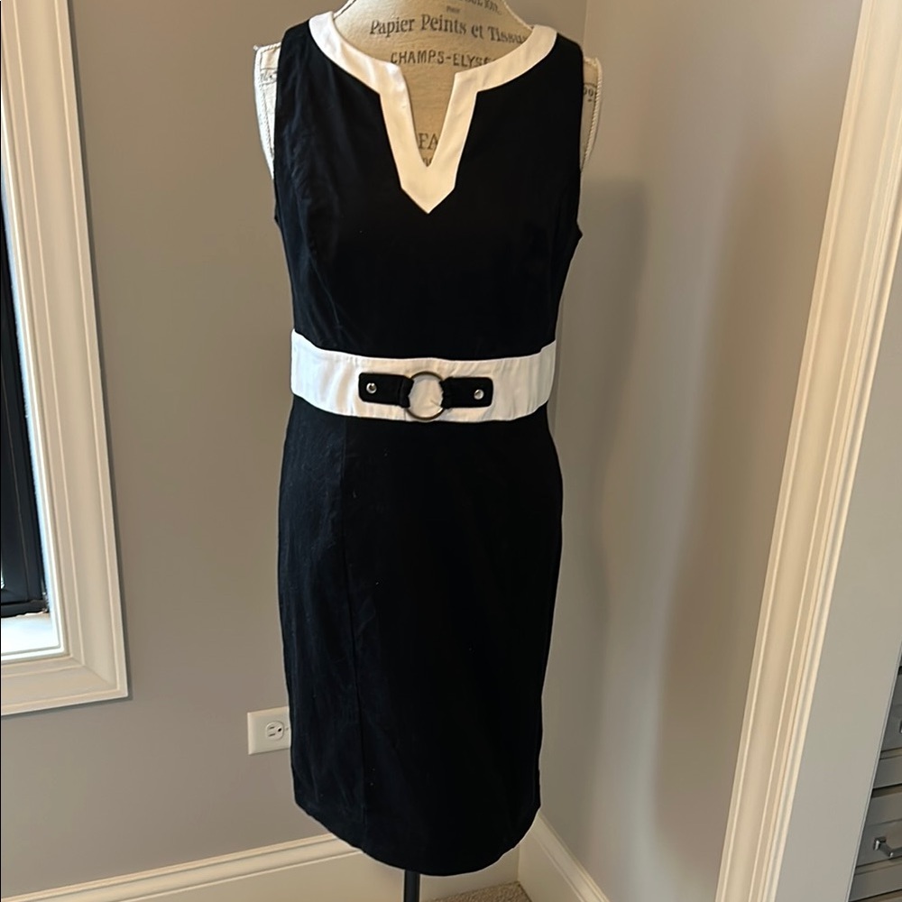 EUC Black & White Sleeveless Dress